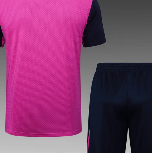 Camiseta y pantalón corto prepartido morados del Barça 2025/2026