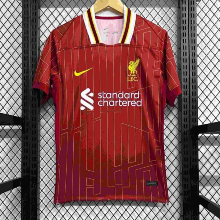 Liverpool Home Football Jersey 2024/2025