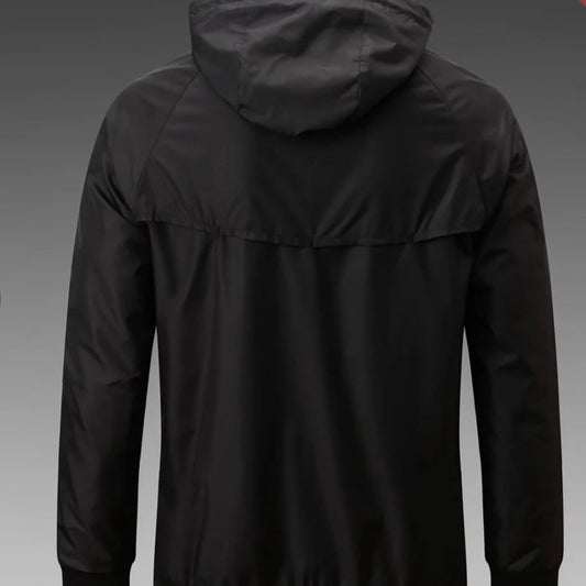 Chaqueta Cortavientos Negra de Fútbol del Liverpool 2024/2025