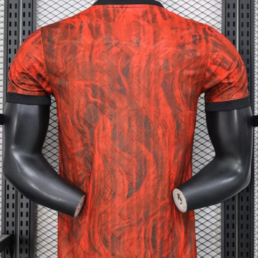 Camiseta de fútbol de edición especial rojo-negro del Manchester United 2025/2026