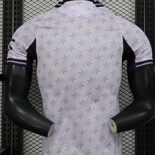Camiseta de fútbol Manchester United Edición Especial Morado Claro 2025/2026