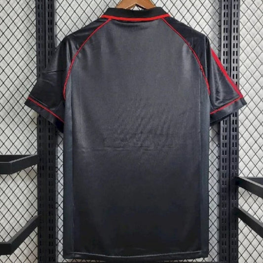 Camiseta de fútbol retro del AC Milan de la tercera equipación de 1998/1999