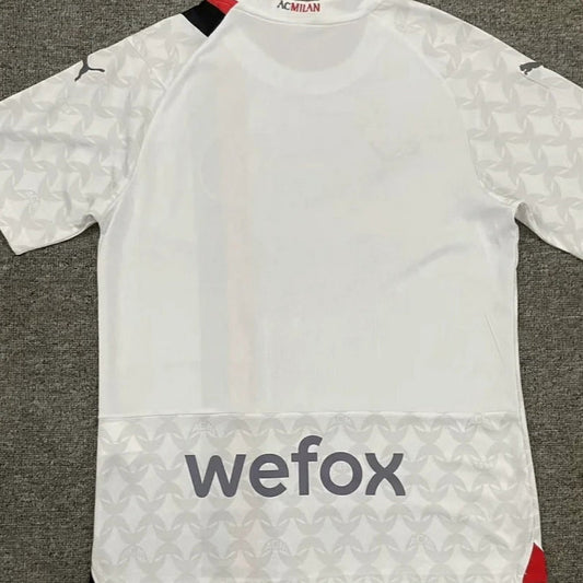 Camiseta de fútbol de visitante del AC Milan 2023/2024
