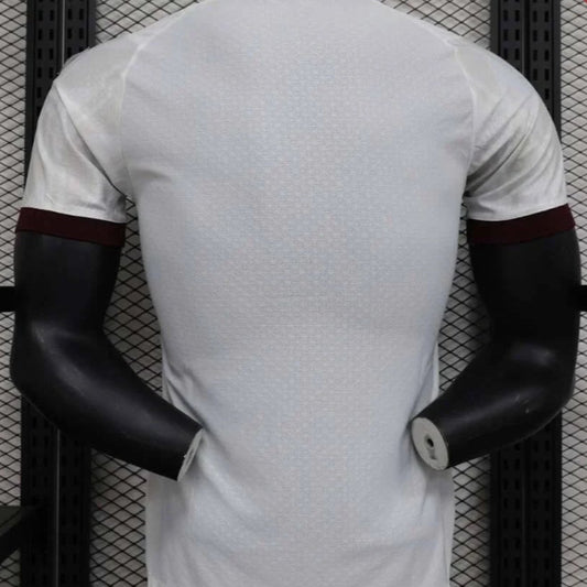 Camiseta de fútbol visitante del Manchester City 2023/2024