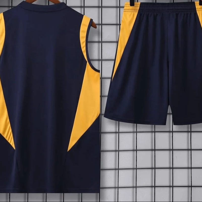 2023/2024 Real Madrid Black Pre-Match Training Jersey + Shorts