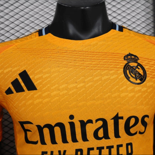 Camiseta de fútbol de visitante del Real Madrid 2024/2025