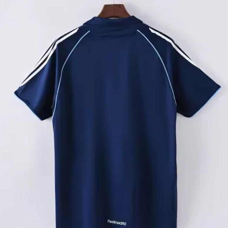 2005/2006 Real Madrid Retro Home Football Shirt