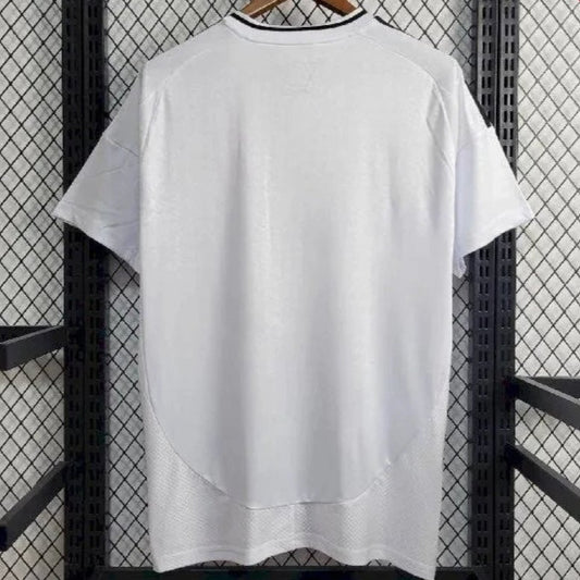 Camiseta de fútbol local del Real Madrid 2024/2025
