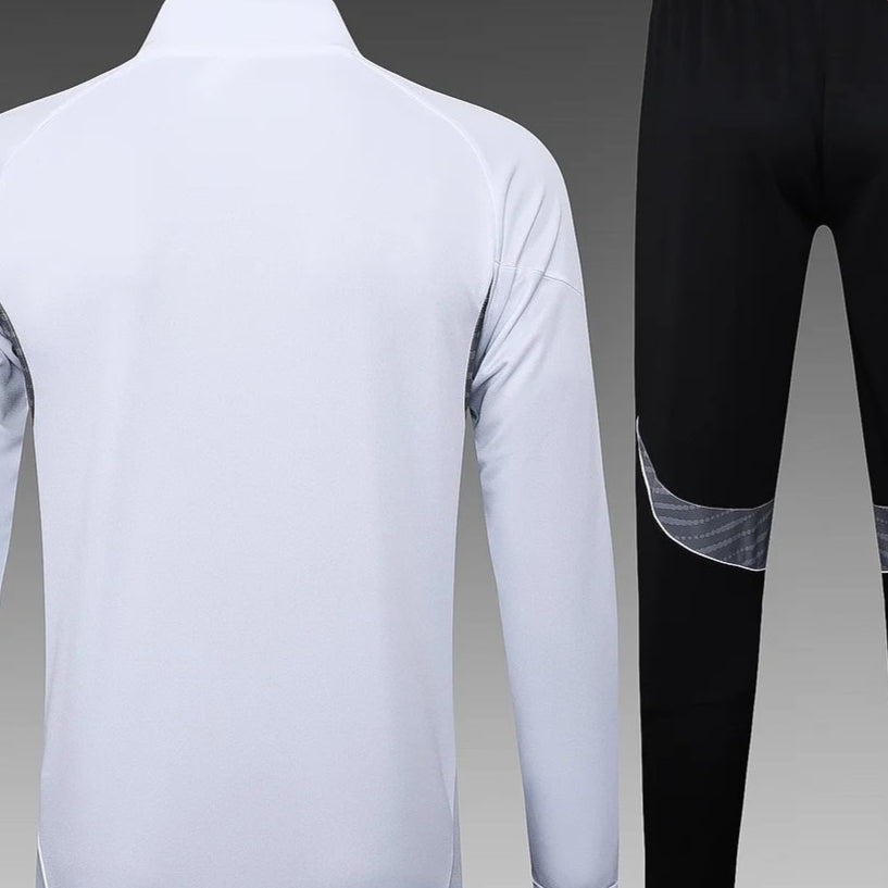 2025/2026 Real Madrid White Long Zipped Jacket