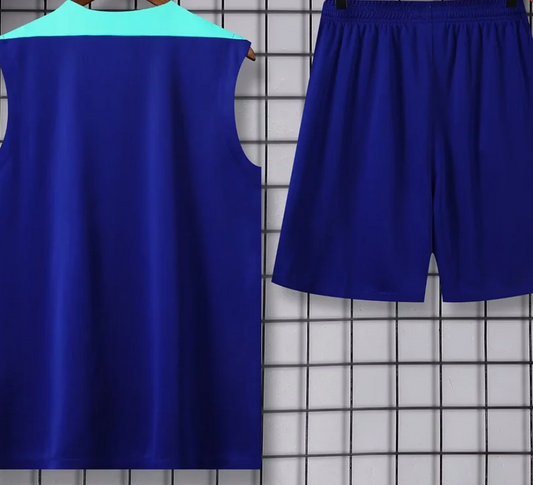 Traje de entrenamiento previo al partido Brasil 2024