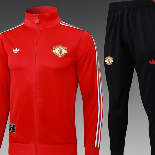 2025/2026 Manchester United Long Zipped Jacket Red Football Shirt