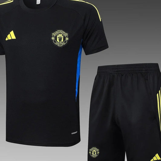 2025/2026 Manchester United Pre-Match Training Black Shirt + Shorts