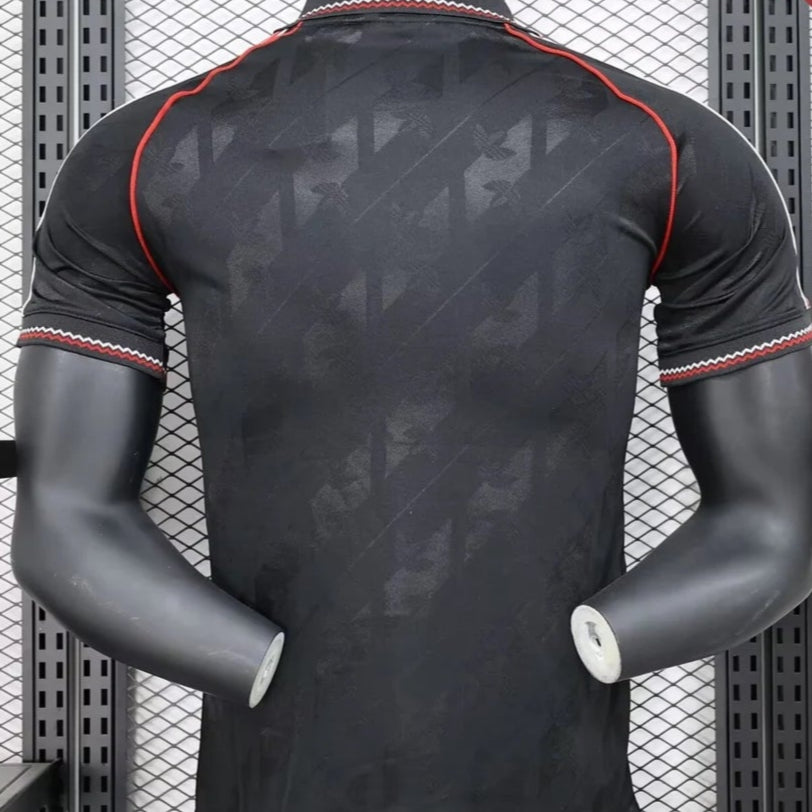 2024/2025 Manchester United Black Retro Football Shirt