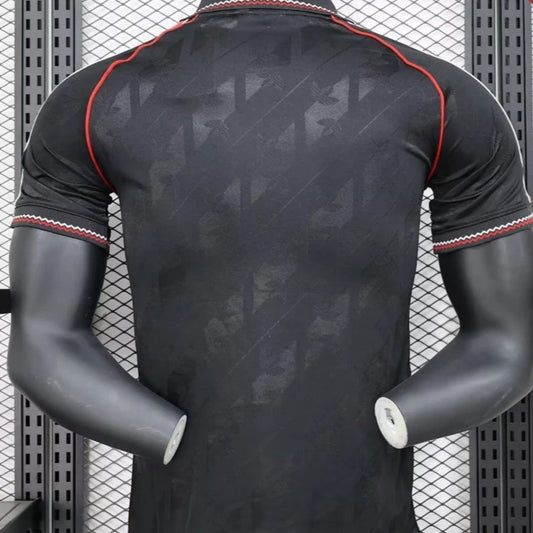 Maillot de football rétro noir Manchester United 2024/2025