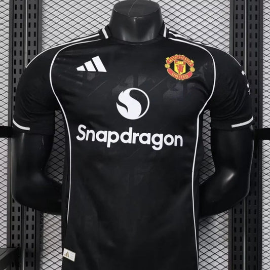 2025/2026 Manchester United Black Special Edition Football Shirt