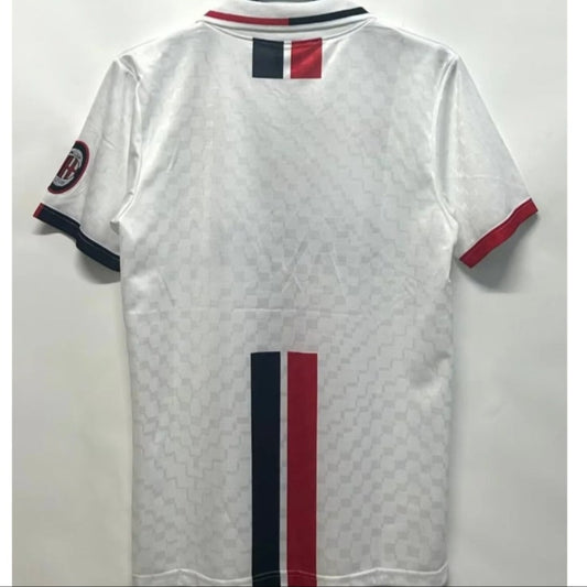 Camiseta de fútbol retro del AC Milan de visitante 1996/1997