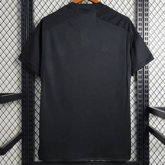 Camiseta de fútbol de la tercera equipación del Real Madrid 2023/2024