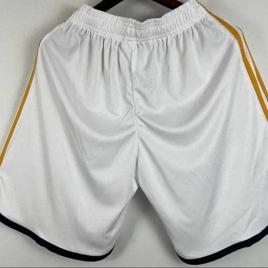 Pantalones cortos de local del Real Madrid 2023/2024