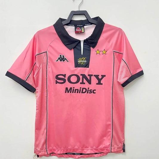 1997/1998 Juventus Retro Away Football Shirt