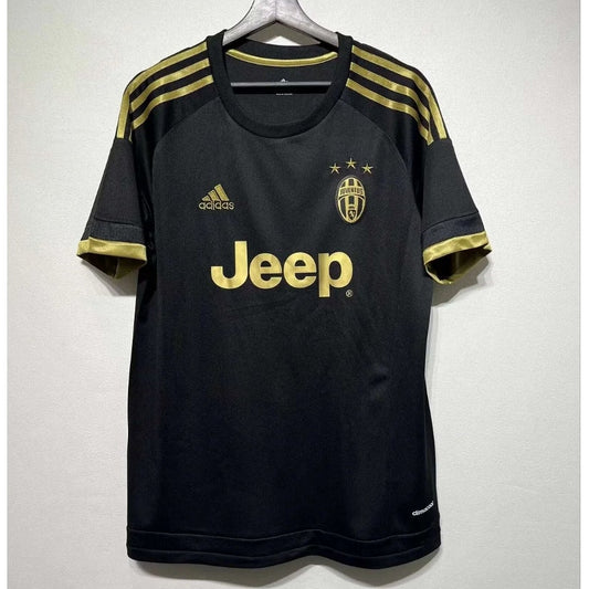 2015/2016 Juventus Retro Third Away Football Shirt