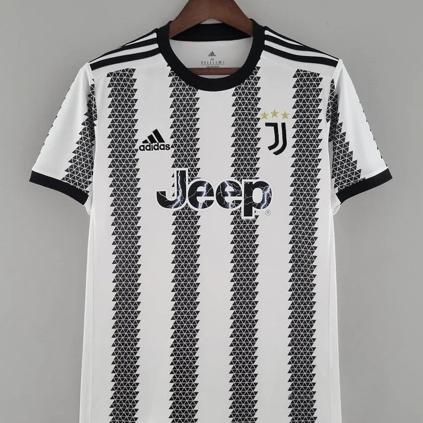 2022/2023 Juventus Home Football Shirt
