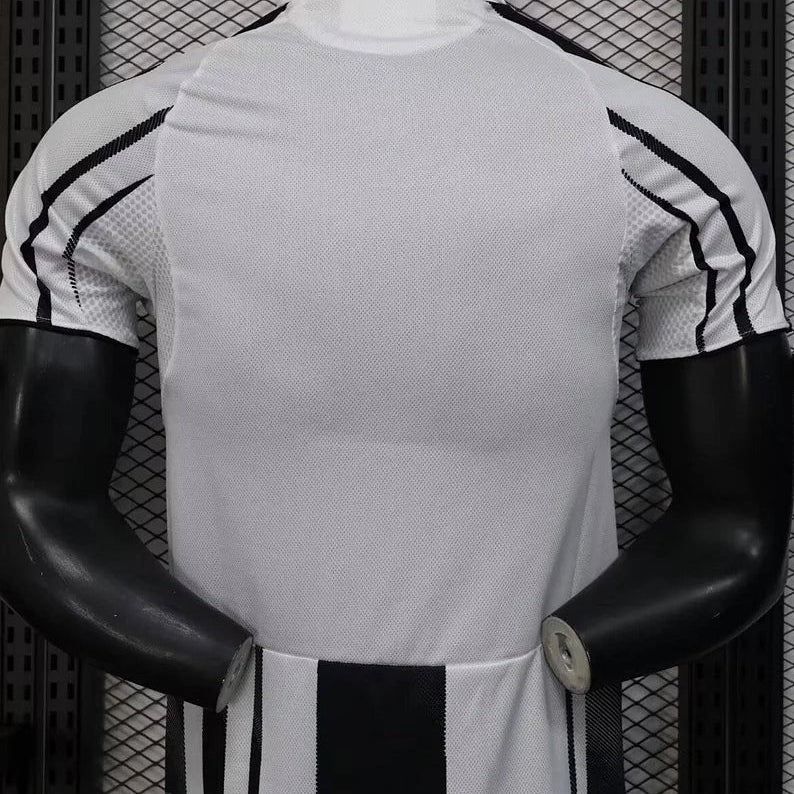 2025/2026 Juventus Home Football Shirt