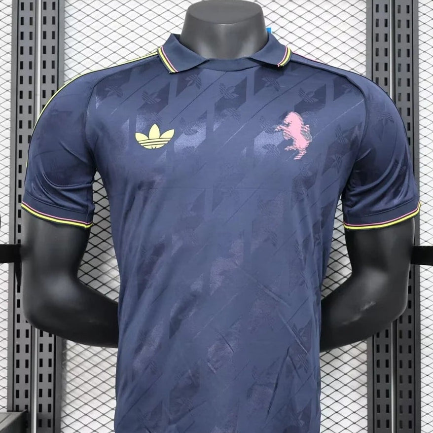 2024/2025 Juventus Retro Style Football Shirt