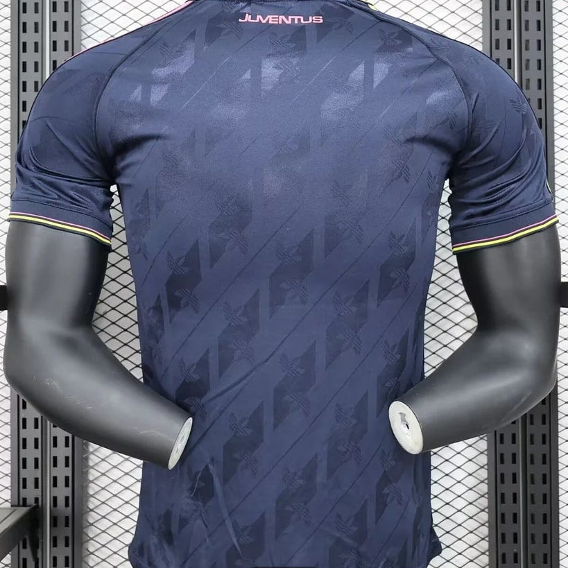 2024/2025 Juventus Retro Style Football Shirt