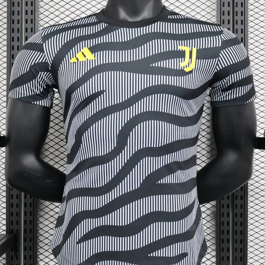 2023/2024 Juventus Training Football Shirt